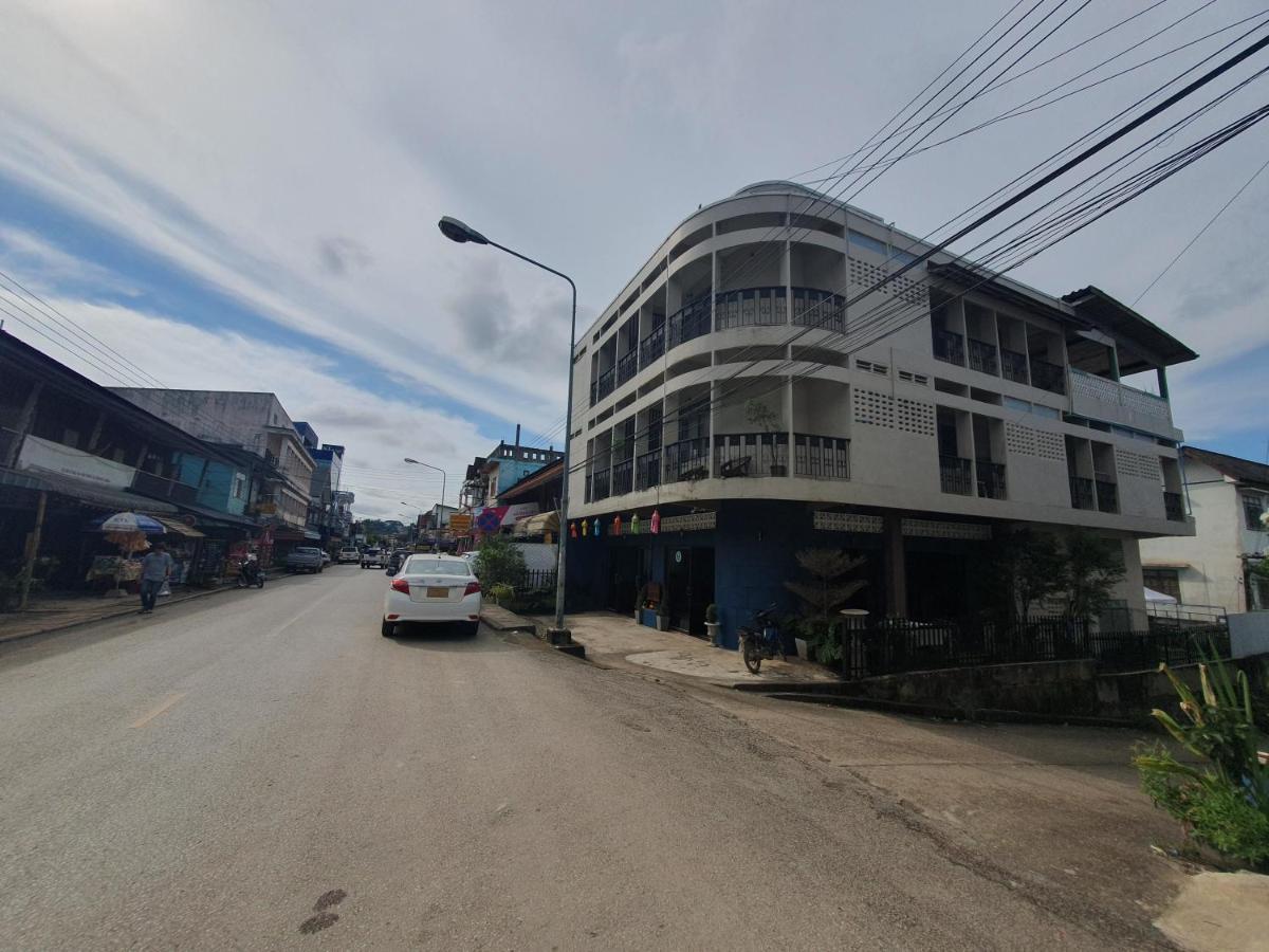 Thadan Guest House Ban Houayxay Bagian luar foto