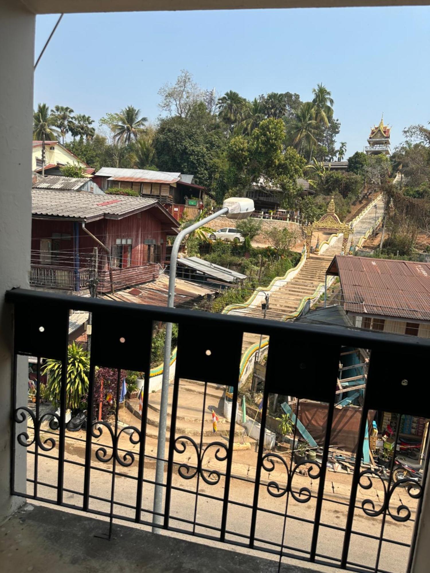 Thadan Guest House Ban Houayxay Bagian luar foto